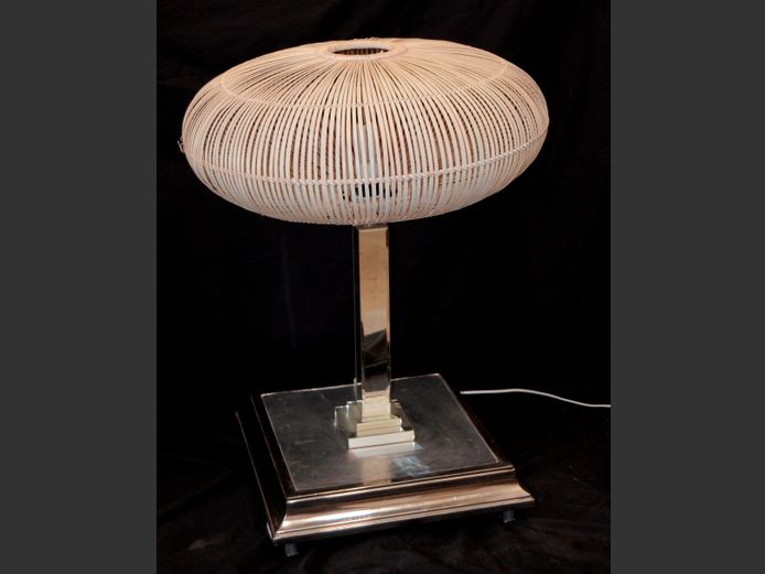 MIRRORED TABLE LAMP WITH SHADE, 45.5 x 45.5 x 86cm [Small mirror panel needed to 1 side]