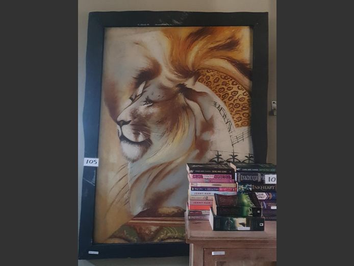 LARGE DARKWOOD FRAMED OIL ON BOARD "LION"