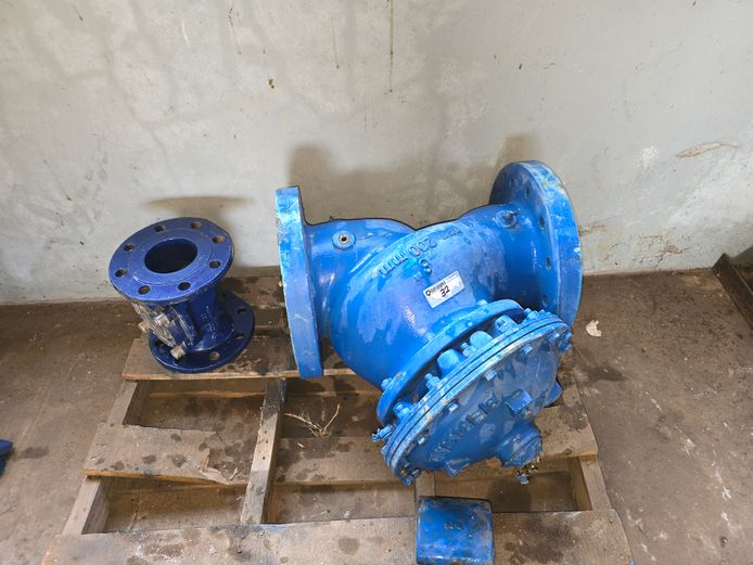 LARGE 8” 200MM VALVE