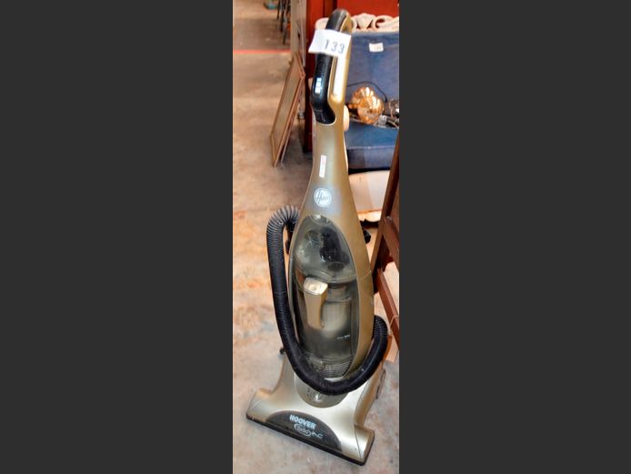 HOOVER VACUUM CLEANER [Switches on, untested further]