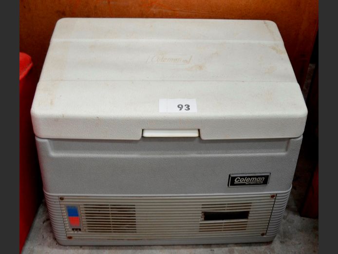 COLEMAN 12V COOLER BOX, 51 x 35 x 41cm [Untested]