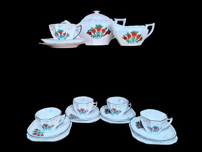 1930's Art Deco Five Roses Porcelain Tea Set, Czechoslovakia