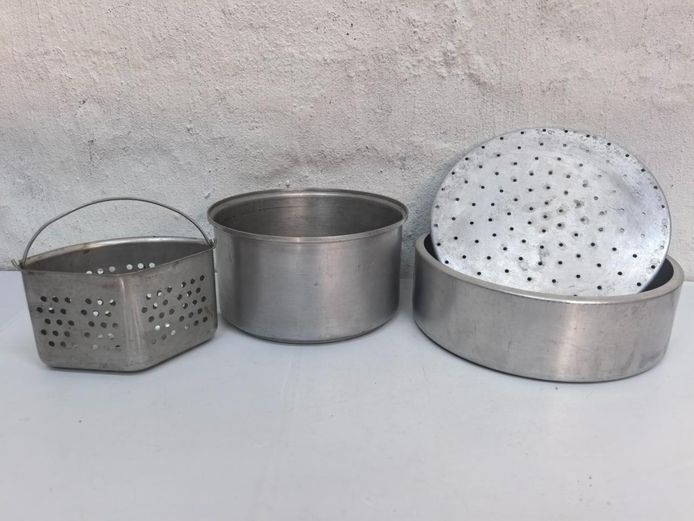 4-Piece Vintage Aluminum Cooking and Steaming Kitchenware Set