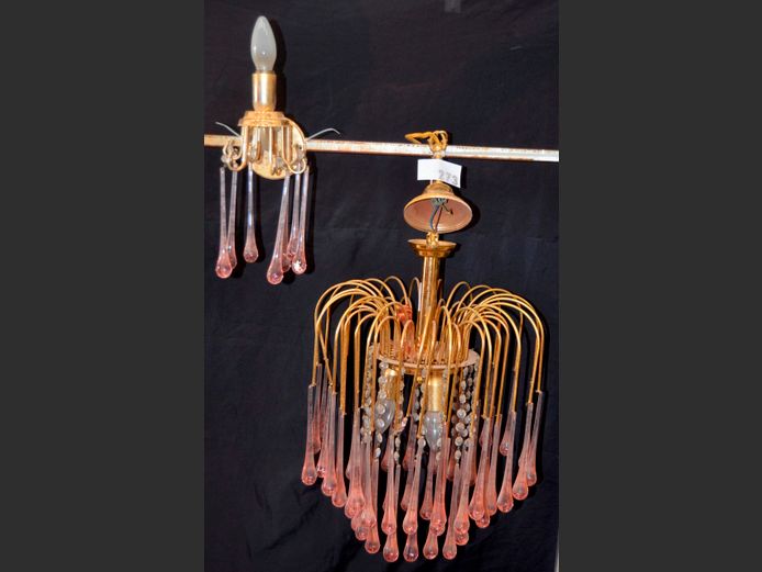 BRASS & GLASS TEARDROP CHANDELIER & MATCHING WALL MOUNT LIGHT [4,6]