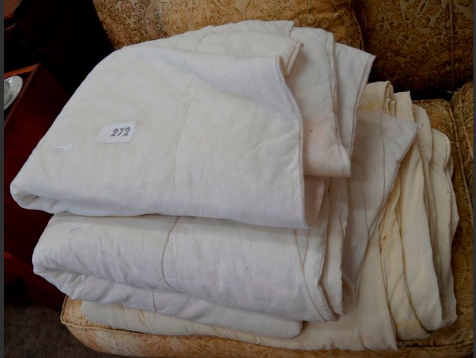 LOT: 3 x DUVET INNERS