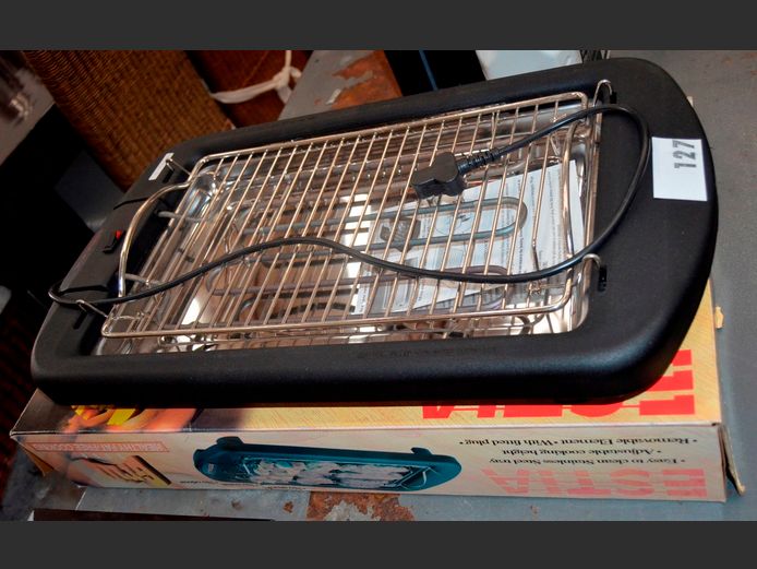 ESTIA GRILL 2000 [As new in box]