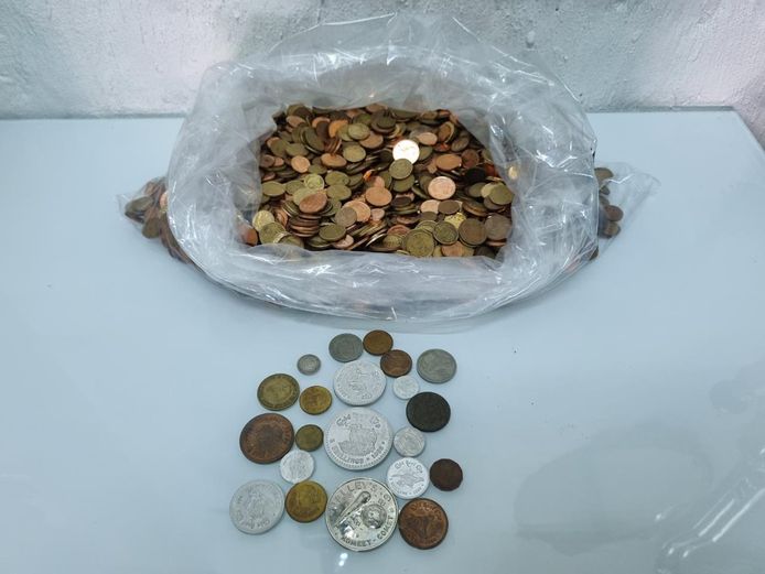 South African "Gold Reef City" Commemorative Tokens & Mixed South African Coins