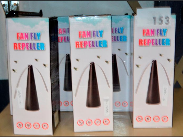 LOT OF 6: FAN FLY REPELLERS [Untested]