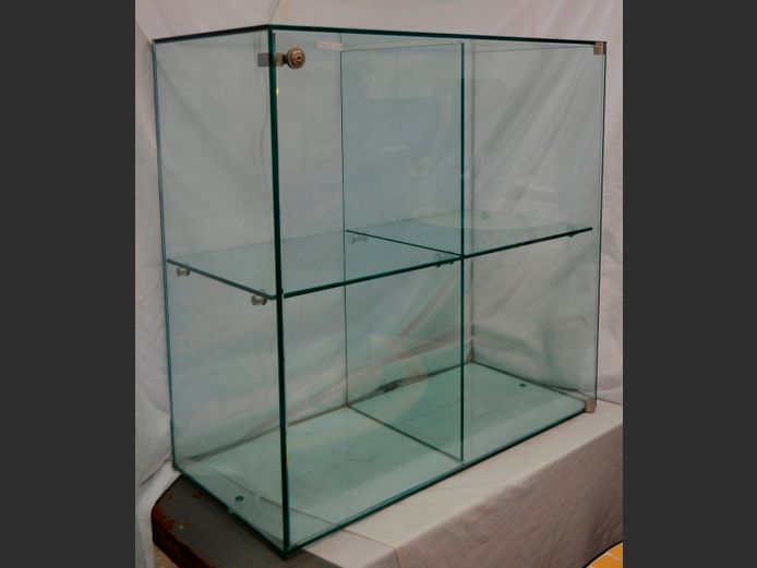 SINGLE DOOR GLASS DISPLAY CABINET, 84 x 39 x 81cm