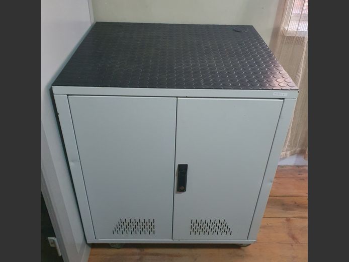 GREY METAL 2-DOOR SERVER CABINET, 77 x 65 x 95cm