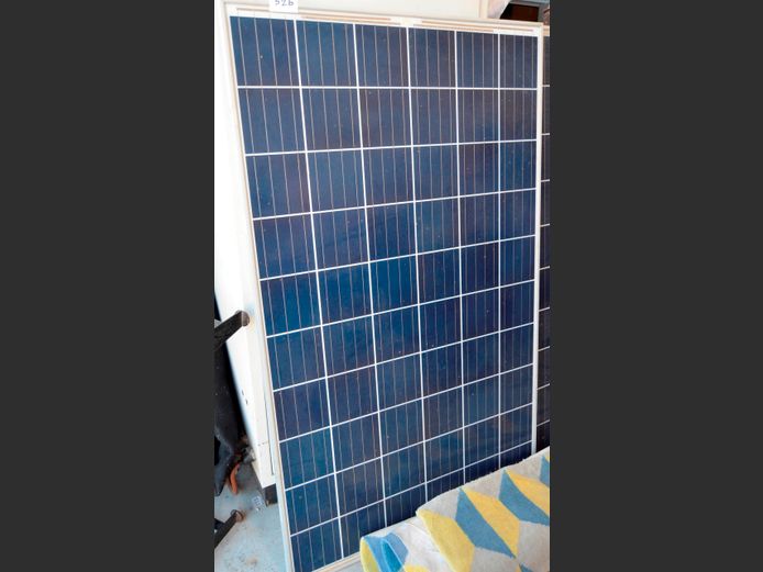 255W SOLAR PANEL, 167 x 100cm [Condition unknown]