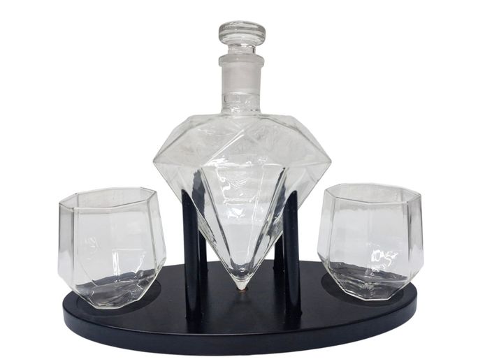 Modern Diamond-Shaped Glass Whiskey Decanter Set