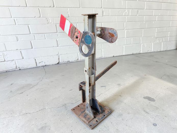 Vintage Industrial Railway Semaphore Signal – Restored Railroadiana Collectible