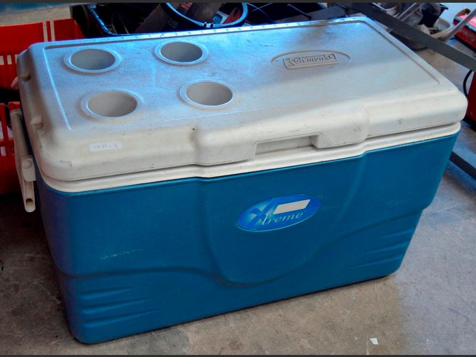 COLEMAN COOLER BOX, 72 x 35 x 45cm