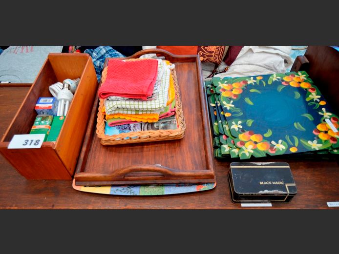 PLACEMATS, WOODEN TRAY, etc