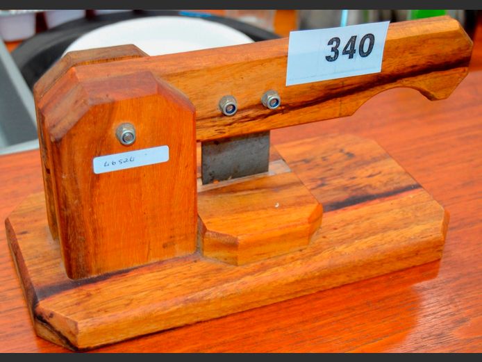 WOODEN BILTONG SLICER