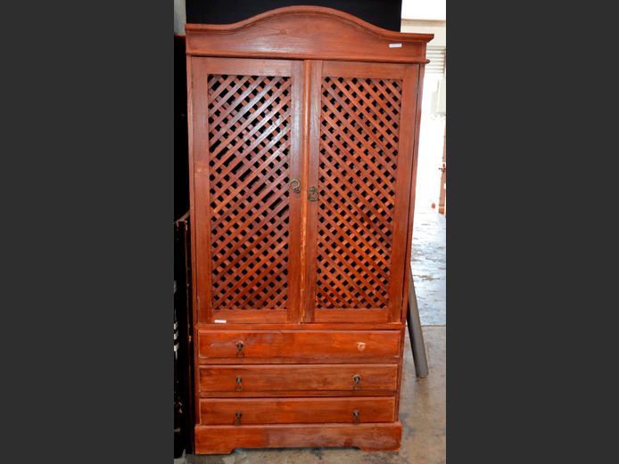 STAINED PINE 3-DRAWER, 2-DOOR LATTICE FRONT TV CABINET, 92 x 57 x 186cm [1 Handle & some TLC needed]