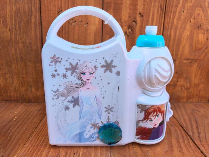 Disney Frozen Lunchbox with Matching Drink Bottle