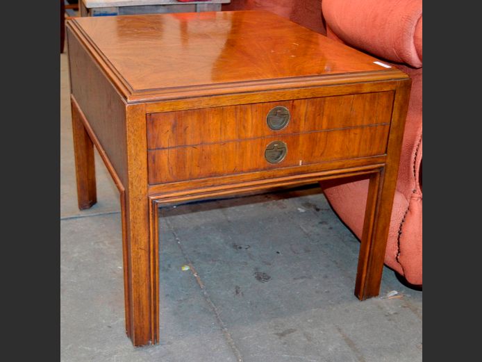 MAHOGANY SINGLE DRAWER SIDE TABLE, 69 x 58 x 53cm [Markings at the bottom "accolade by Drexel]