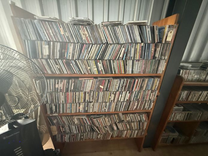 Shelf + ALL CD's 