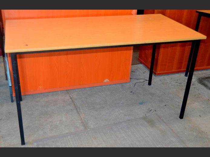 OAK FOIL TOP 6-SEATER TABLE, 140 x 70 x 75cm