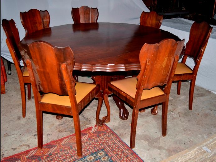 IMBUIA BALL & CLAW CIRCULAR DINING TABLE WITH 8 MATCHING CHAIRS, 166cm Diameter x 76cm High