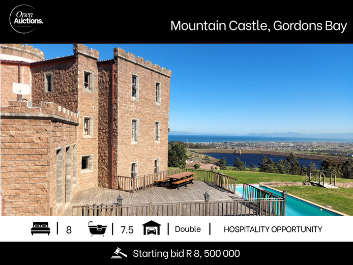Majestic Castle Estate with extraordinary views and hospitality potential