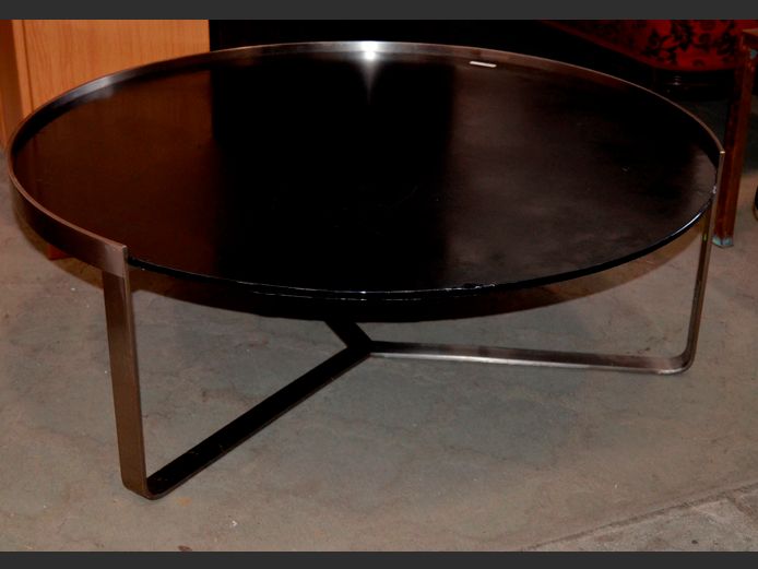 STEEL FRAMED CIRCULAR METAL COFFEE TABLE WITH BLACK GLASS TOP, 100cm Diameter x 36cm High