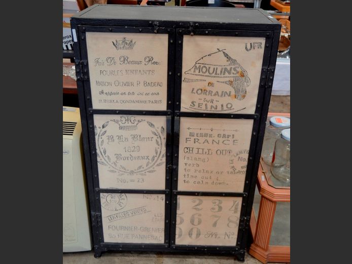 BLACK METAL 2-DOOR CABINET, 78 x 40 x 120cm