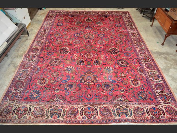 LARGE PERSIAN CARPET, 502 x 353cm [Worn in places & tears to some edges]
