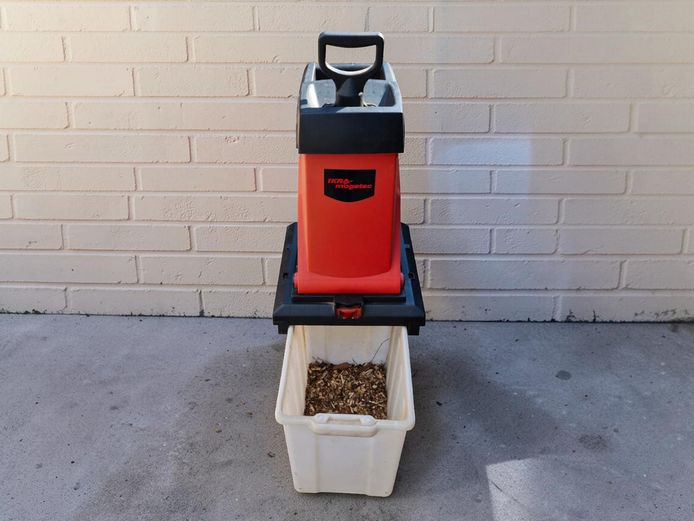 Ikra Mogatec EGN 2500 Electric Garden Shredder & Chipper