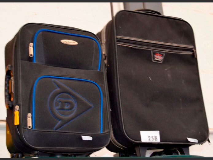 LOT: 2 x SMALL WHEELIE SUITCASES