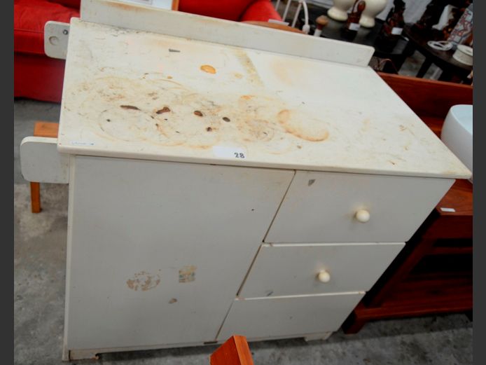 WHITE SINGLE DOOR, 3-DRAWER COMPACTUM, 108 x 60 x 98cm [Needs attention]