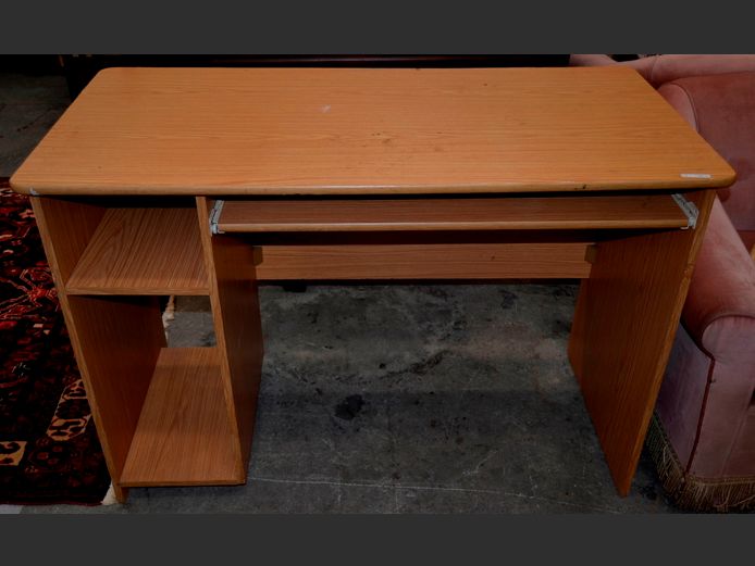 OAK FOIL COMPUTER DESK, 121 x 61 x 80cm