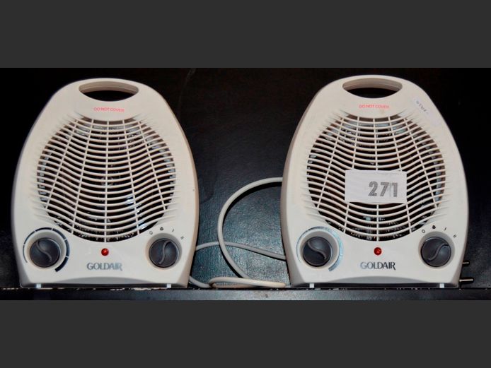 LOT: 2 x GOLDAIR FAN HEATERS [Switch on]