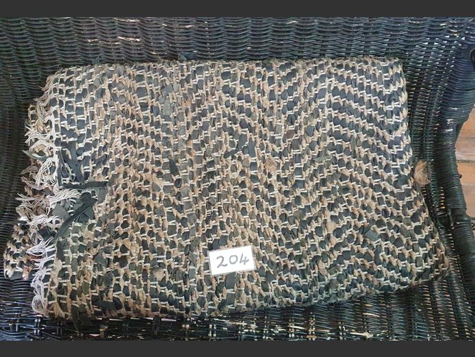 BLACK & BROWN WOVEN CARPET