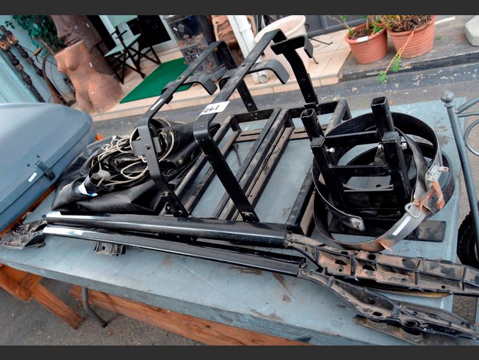 JERRY CAN & GAS HOLDER, ROOF RACKS, etc
