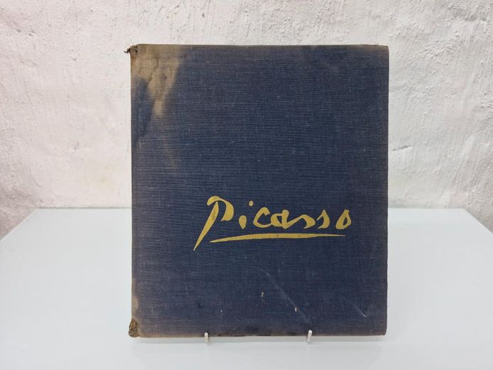 Picasso's Monumental Career by Keith Sutton