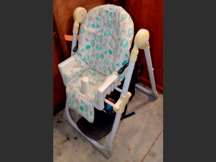 BABY'S HIGH CHAIR