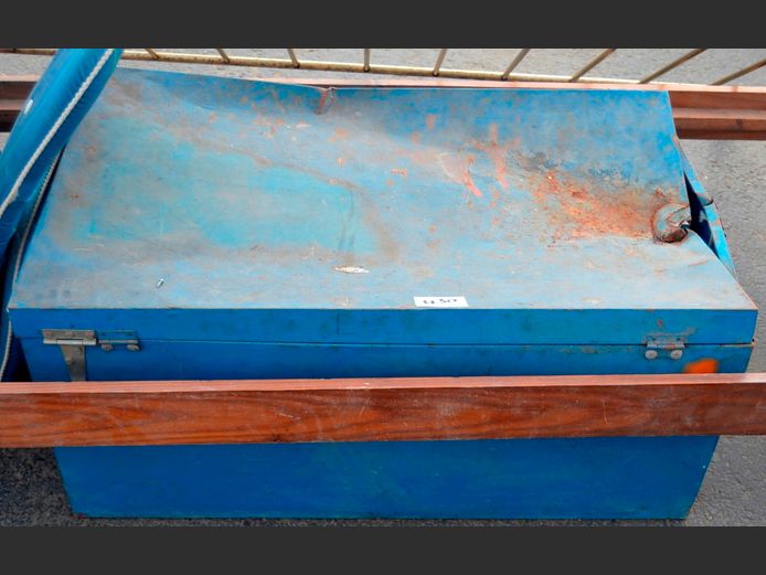 BLUE METAL TRUNK, 100 x 59 x 47cm [Dented, Rusty]