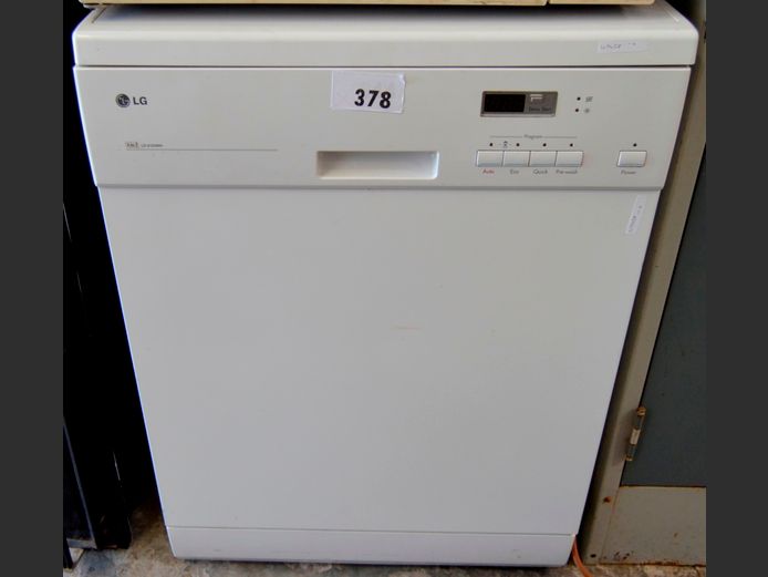 LG 3-IN-1 DISHWASHER [Switches on, untested furter]