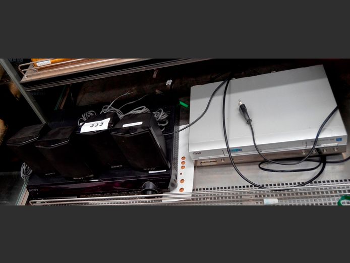 SONY DVD HOME THEATRE SYSTEM [Switches on, untested further]