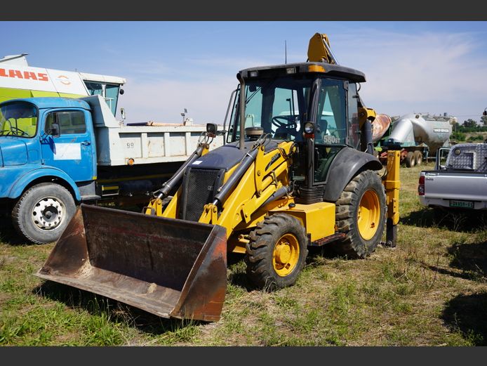 CASE 580 ST TLB 4X4; NIE PAPIERE; 2008; 5 072 URE