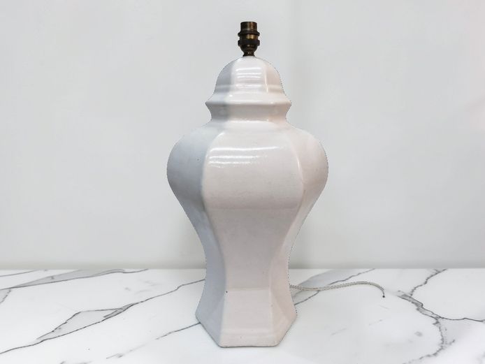 Large White Ceramic Ginger Jar Table Lamp