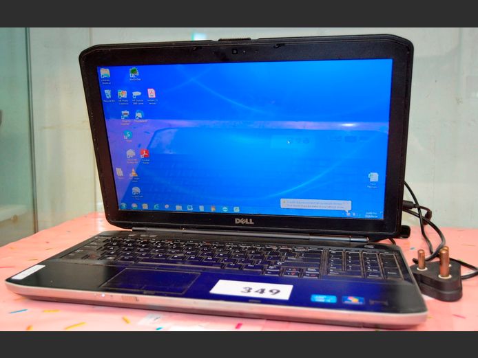 DELL LATITUDE E5530 LAPTOP WITH CHARGER [Switches on, untested further]