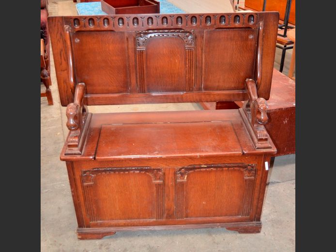 ENGLISH OAK FINISH MONK'S BENCH, 106 x 44 x 73cm [Losses to veneer in places]