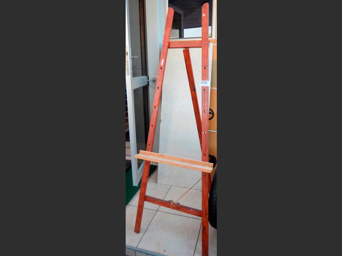 PINE EASEL, 180cm High