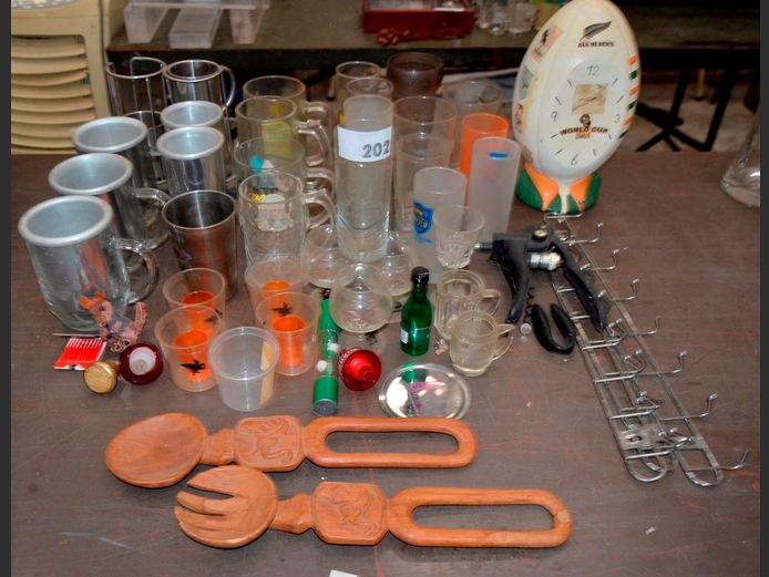 CERAMIC RUGBY BALL CLOCK, BEER MUGS, etc