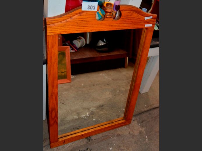 OAK FRAMED MIRROR
