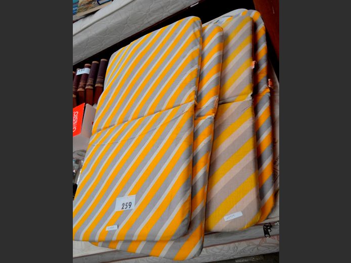 SET OF 4 PATIO CHAIR CUSHIONS